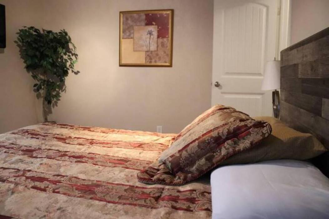 Charming 2 Bedroom Retreat Minutes From Downtown Tulsa Exterior photo